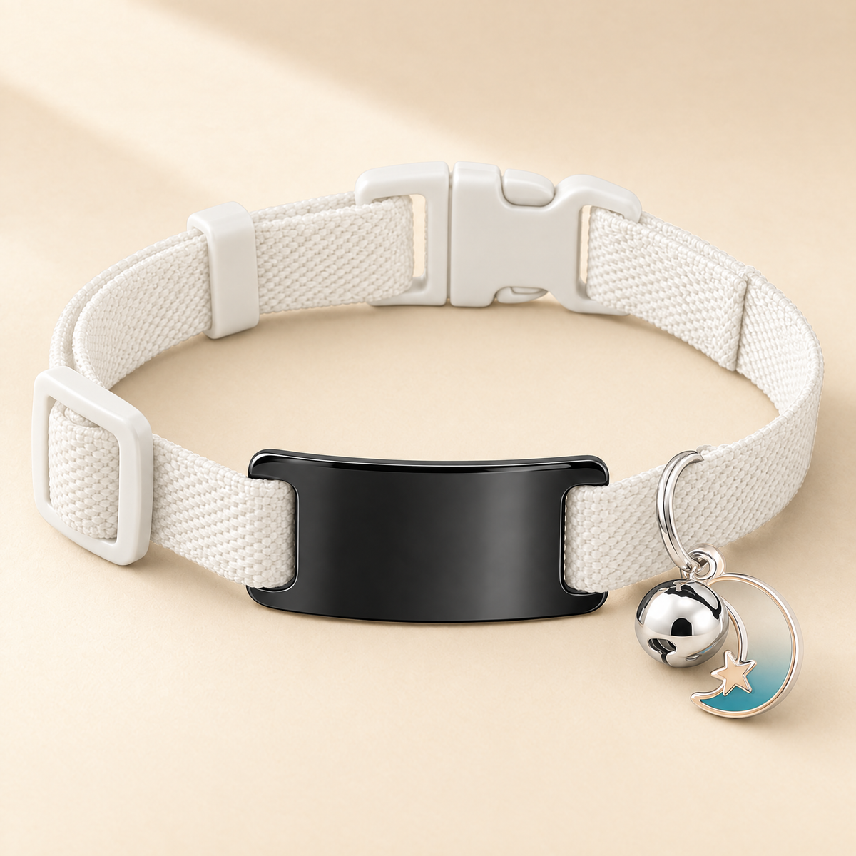Collier chat élastique blanc, médaille noire